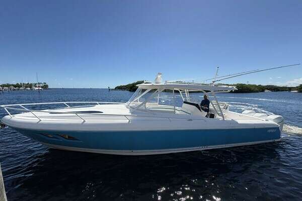 Picture Of: 2018 Intrepid  