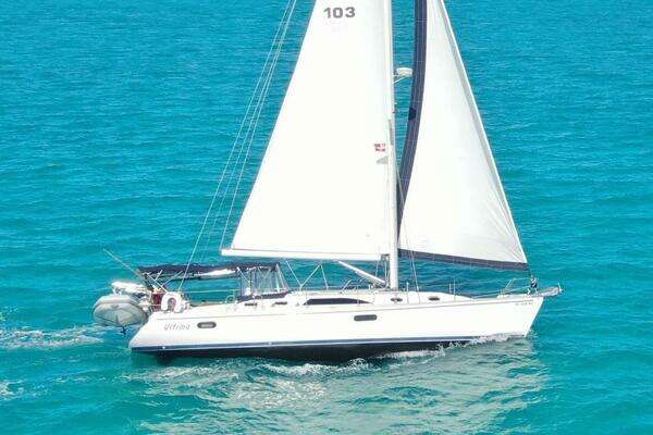 Picture Of: 2015 Catalina 445 Ultimo