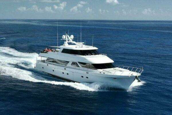 Picture Of: 2008 Ocean Alexander 100 Skylounge Megayacht ROBIN'S NEST