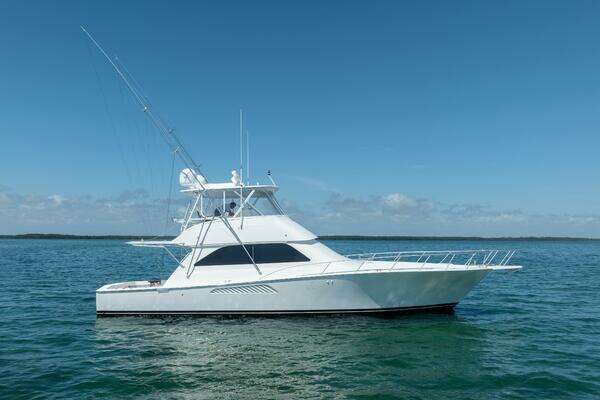 Picture Of: 2006 Viking 52 Convertible WHITE PEARL
