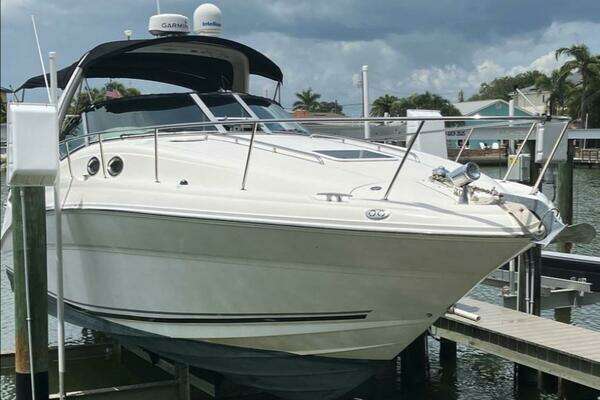 Picture Of: 2002 Sea Ray 320 Sundancer 