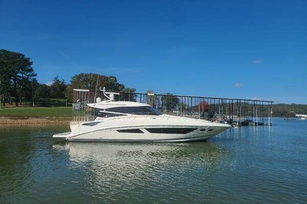 Picture Of: 2015 Sea Ray  