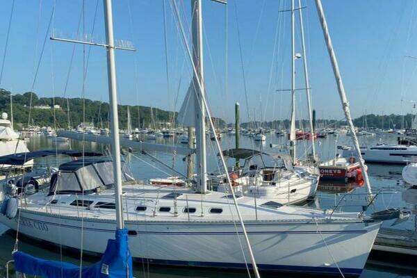 Picture Of: 2002 Catalina 470 