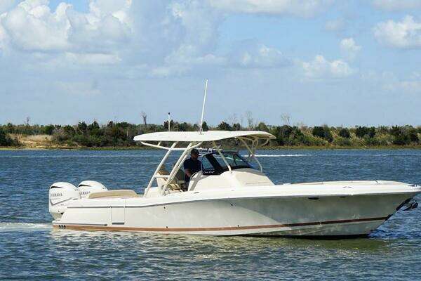 Picture Of: 2018 Chris-Craft Catalina 34 Grace