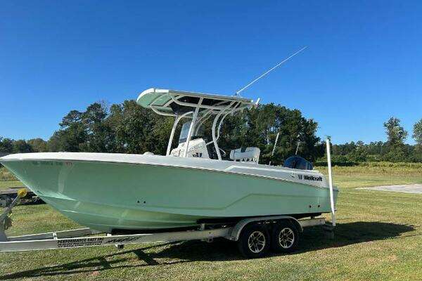 Picture Of: 2021 Wellcraft 222 Fisherman 