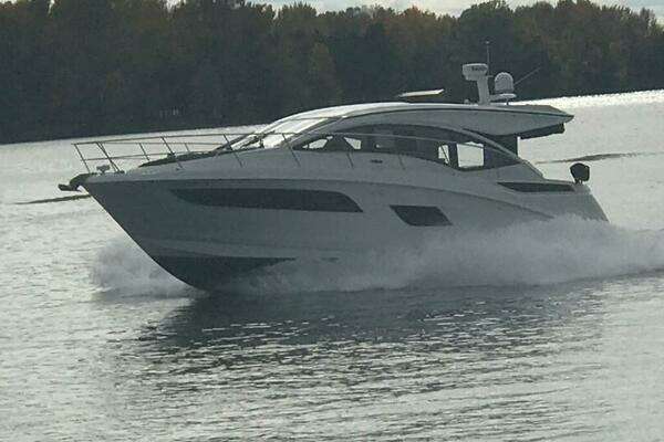 Picture Of: 2017 Sea Ray 400 Sundancer Aquarius