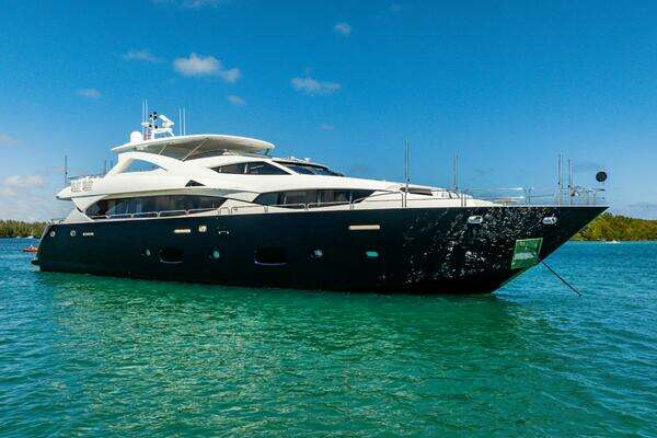 Picture Of: 2011 Sunseeker 34 Metre Yacht PRECIOSO