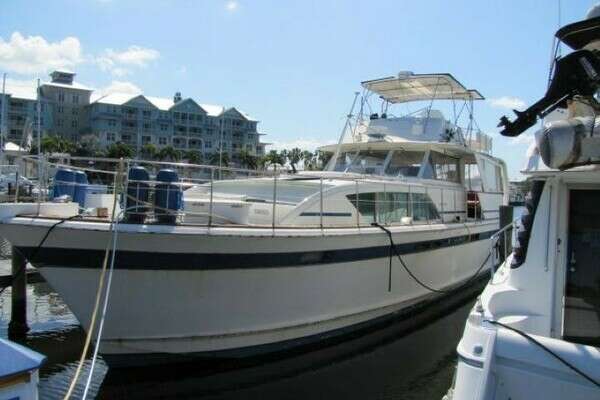 Picture Of: 1973 Chris-Craft 55 Commander Life After land