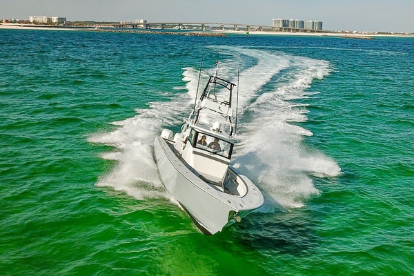 2848515 8cd249d5 16 + yachts for sale