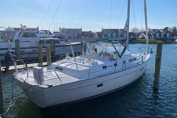 Picture Of: 2005 Beneteau 42 CC Gemini's Escape II