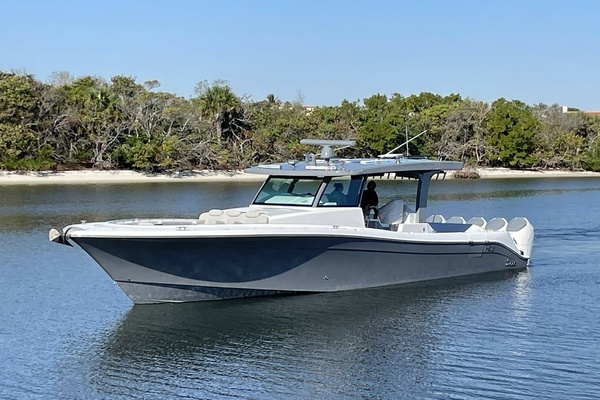 Picture Of: 2025 HCB 56 Suenos 