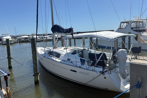 Picture Of: 2008 Beneteau Oceanis 43 ASTRAEA