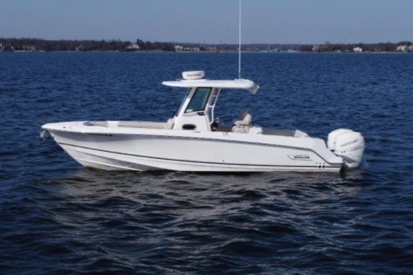 Picture Of: 2016 Boston Whaler 280 Outrage 