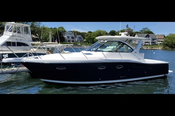 Picture Of: 2007 Tiara Yachts 3200 Open Blue Eyes