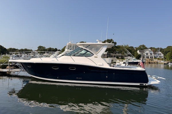 Picture Of: 2007 Tiara Yachts 3200 Open Blue Eyes