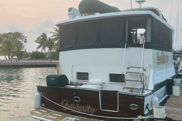 Picture Of: 1989 Jefferson Marquesa 52 SOLIDARITY