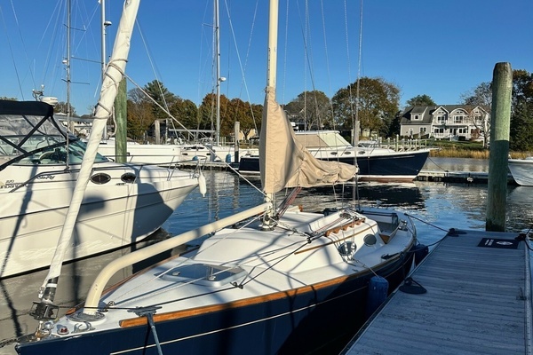 Picture Of: 2002 Alerion Express Name Reserved