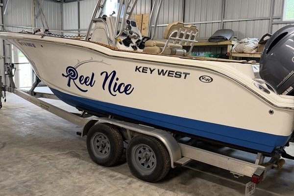 Picture Of: 2017 Key West 244CC 