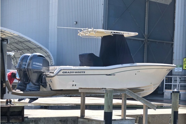Picture Of: 2017 Grady-White Fisherman 257 