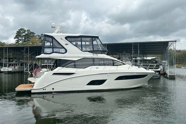Picture Of: 2017 Sea Ray 460 FLY WATER INTO WINE