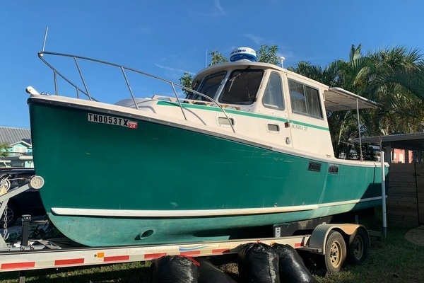 Picture Of: 1998 Atlas  