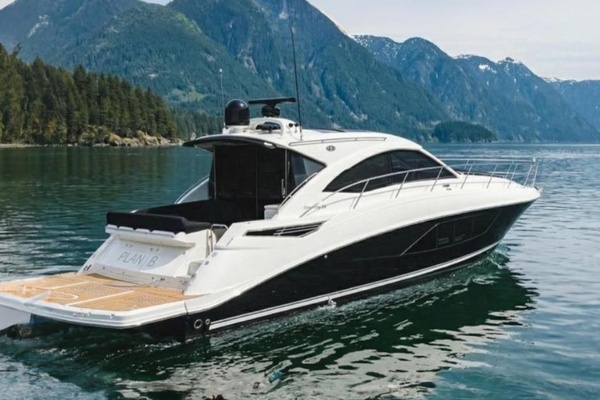 Picture Of: 2015 Sea Ray Sundancer 510 Plan B