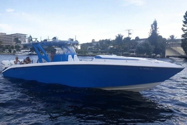 Picture Of: 2016 Midnight Express 39S Cuddy 
