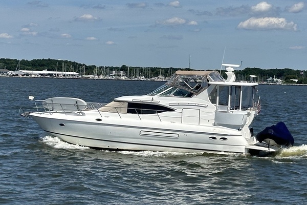 Picture Of: 2001 Cruisers Yachts 4450 Express Motor Yacht CAVU