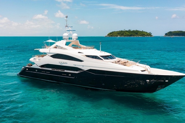 Picture Of: 2014 Sunseeker  Marin