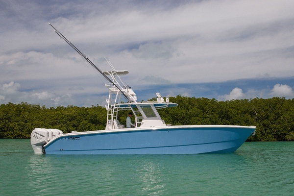 Invincible 2023 37 Catamaran