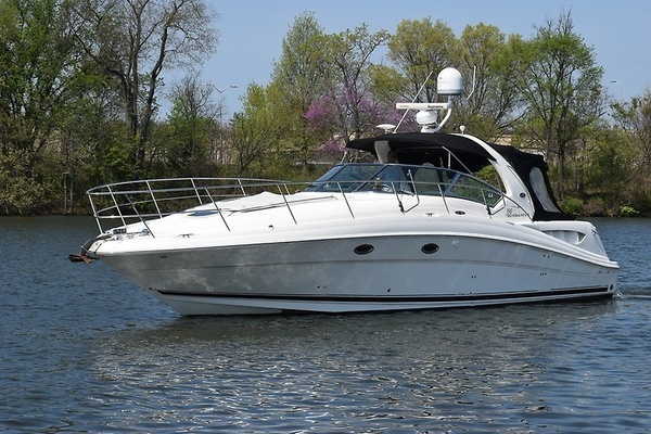 Picture Of: 2004 Sea Ray 390 Sundancer Playa