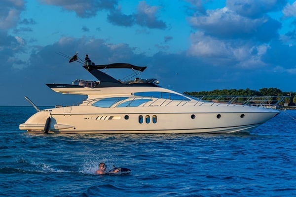 Picture Of: 2007 Azimut 62 Fly L'CHAIM