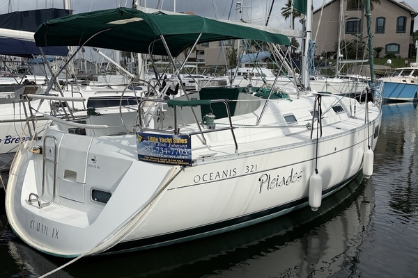 Picture Of: 1995 Beneteau OCEANIS 321 PLEIADES