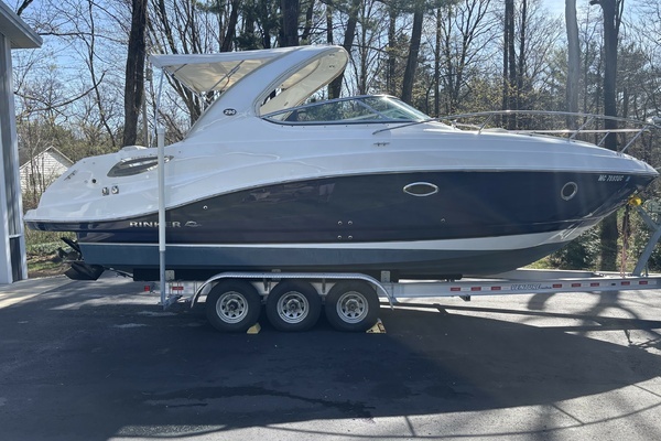 Picture Of: 2014 Rinker 290 EC 