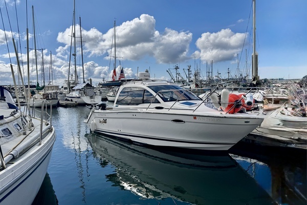 Picture Of: 2022 Cutwater C-24 Noor Horizons