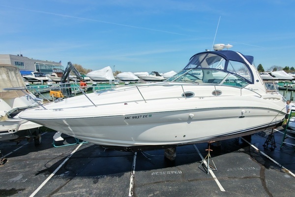 Picture Of: 2006 Sea Ray 320 Sundancer IN A MEETING