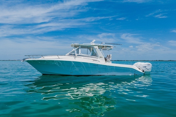 Picture Of: 2008 Hydra-Sports 3500 VX 