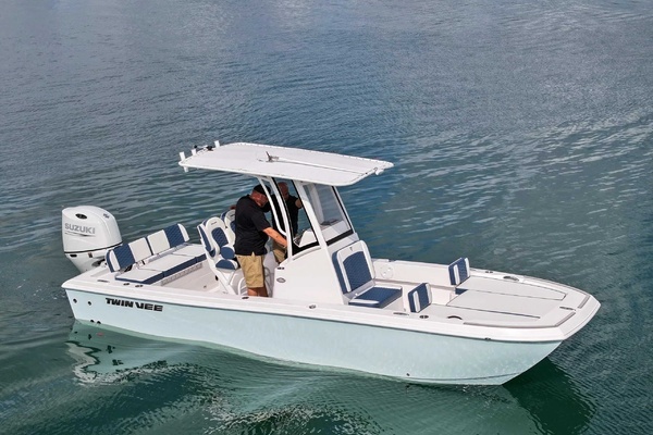 Picture Of: 2026 Twin Vee 22 BayCat 