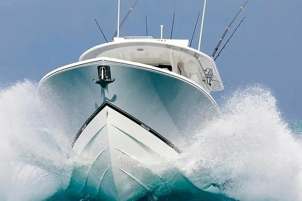 Picture Of: 2027 Regulator 31 On Order