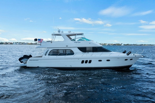 Picture Of: 2008 Carver 56 Voyager SE LADY CAPE