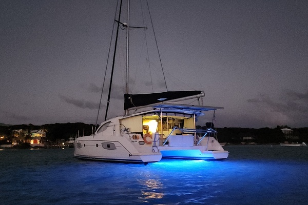 Picture Of: 2012 Leopard 44 Island Time