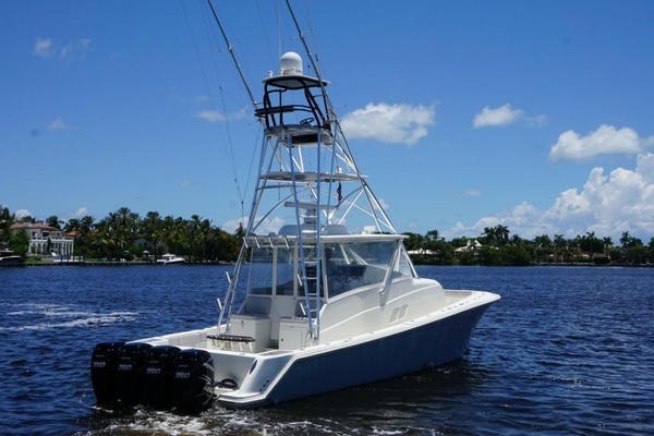 Picture Of: 2015 SeaVee  