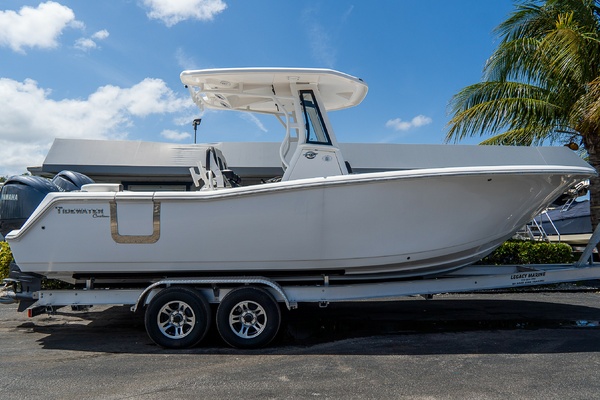 2025 Tidewater 256 LXF  photo