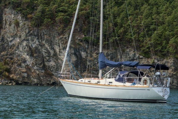 Picture Of: 1980 Tartan 37 Tourmaline