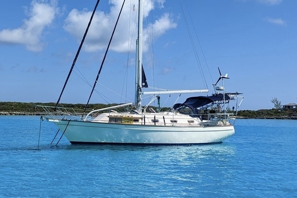 Picture Of: 2003 Island Packet 380 Makai