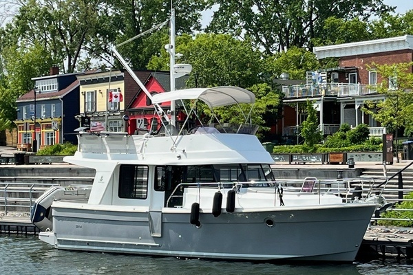 Picture Of: 2015 Beneteau Swift Trawler 34 Silver Lining