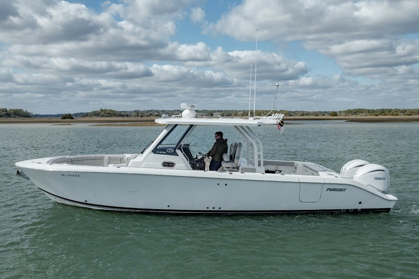 Picture Of: 2022 Pursuit 328S Sport Boyer's Pursuit III