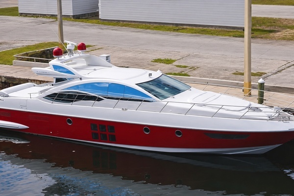 Picture Of: 2008 Azimut  
