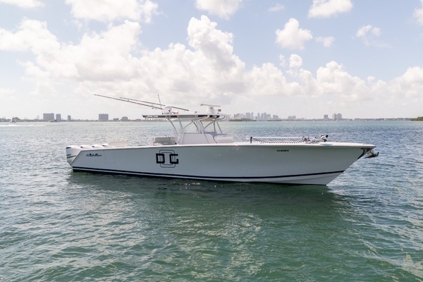 Picture Of: 2016 SeaHunter 45 SF 
