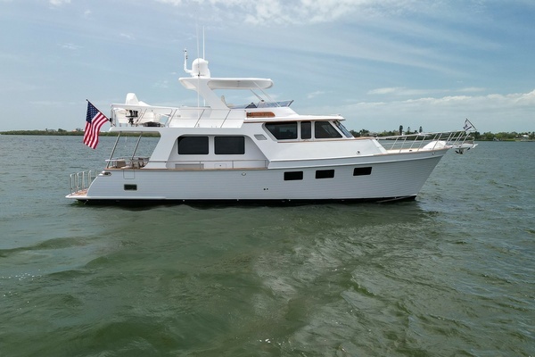Picture Of: 2015 Marlow Explorer 49E MISS AUDRY